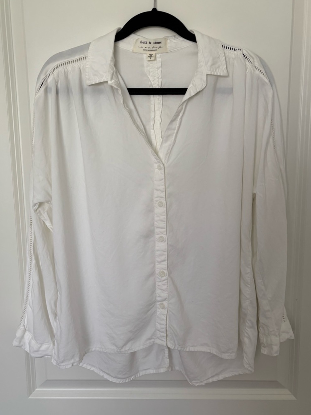 Cloth & Stone White Button Down Shirt